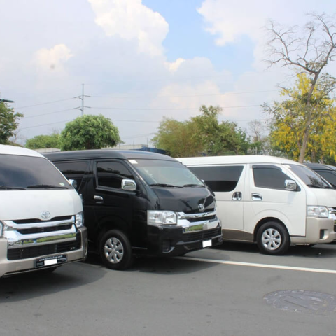 Van Rental in Manila